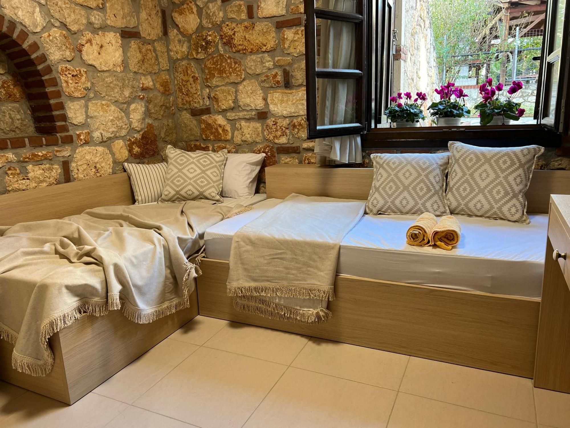 Boutique Stone House Guest House Psakoudia Exterior photo