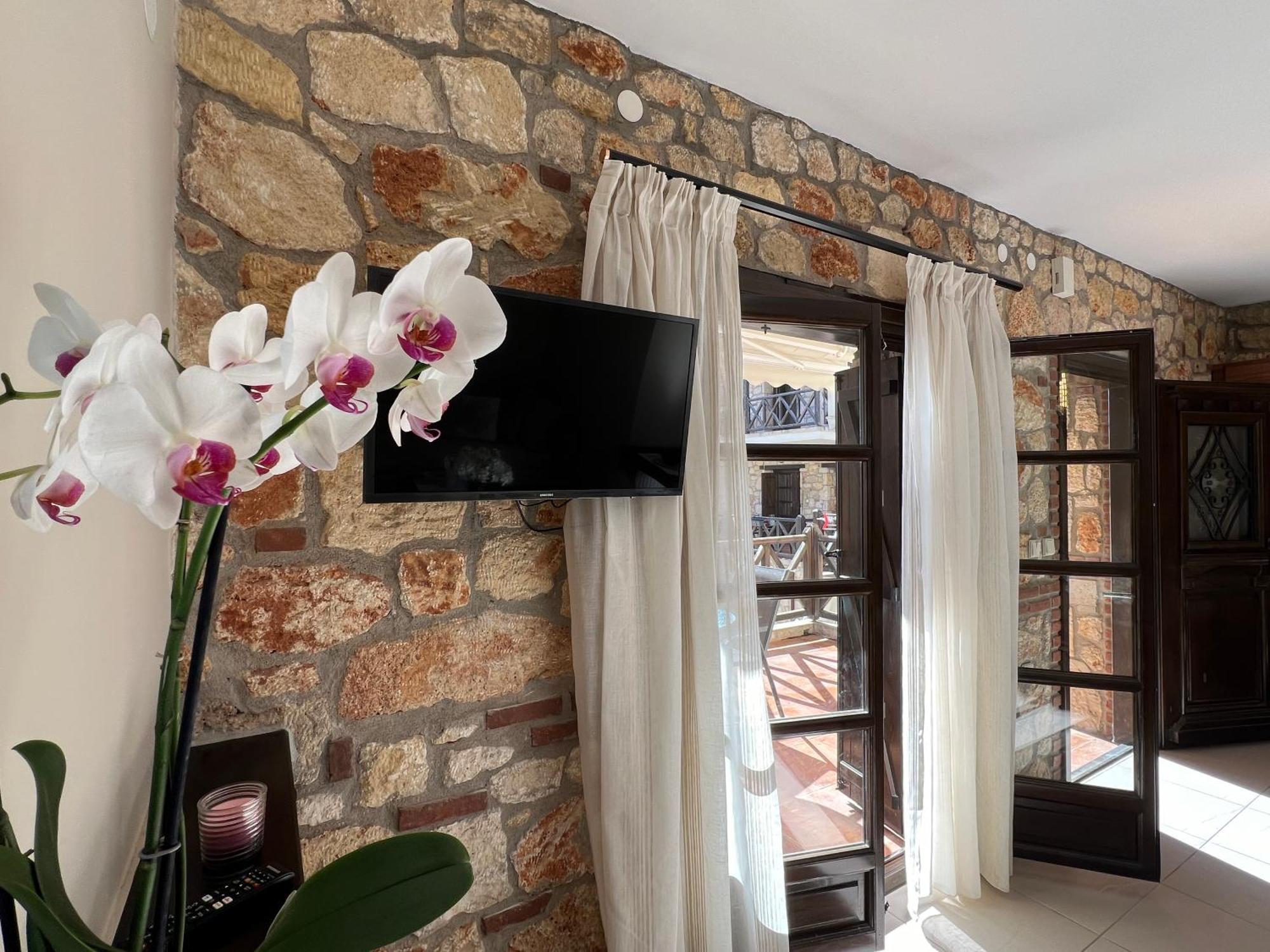 Boutique Stone House Guest House Psakoudia Exterior photo