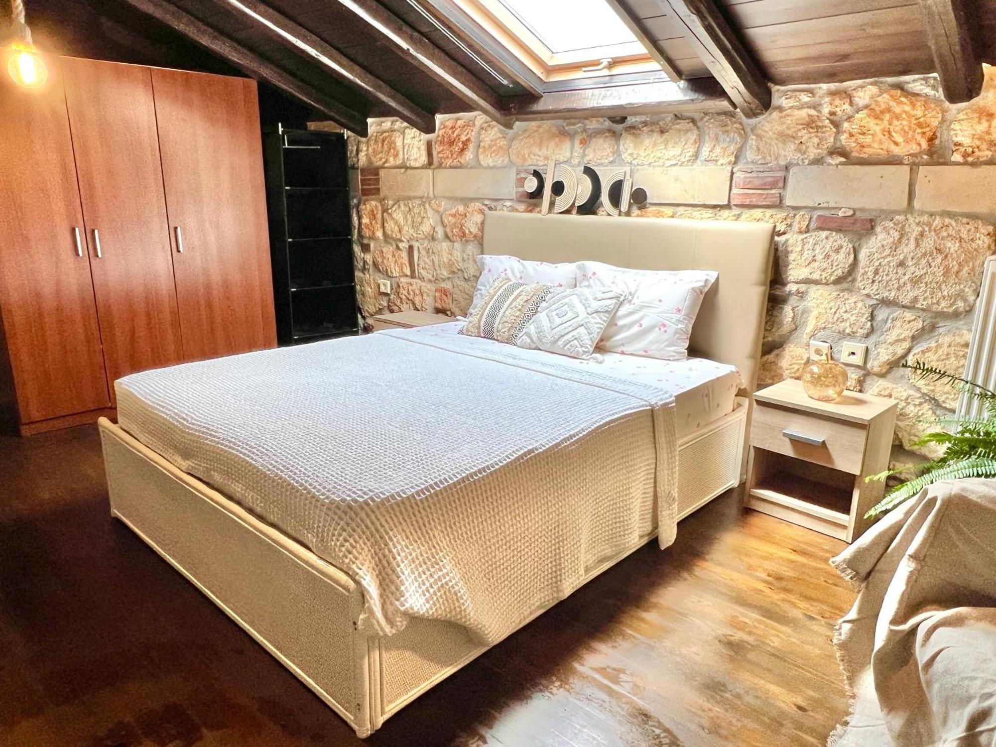 Boutique Stone House Guest House Psakoudia Exterior photo
